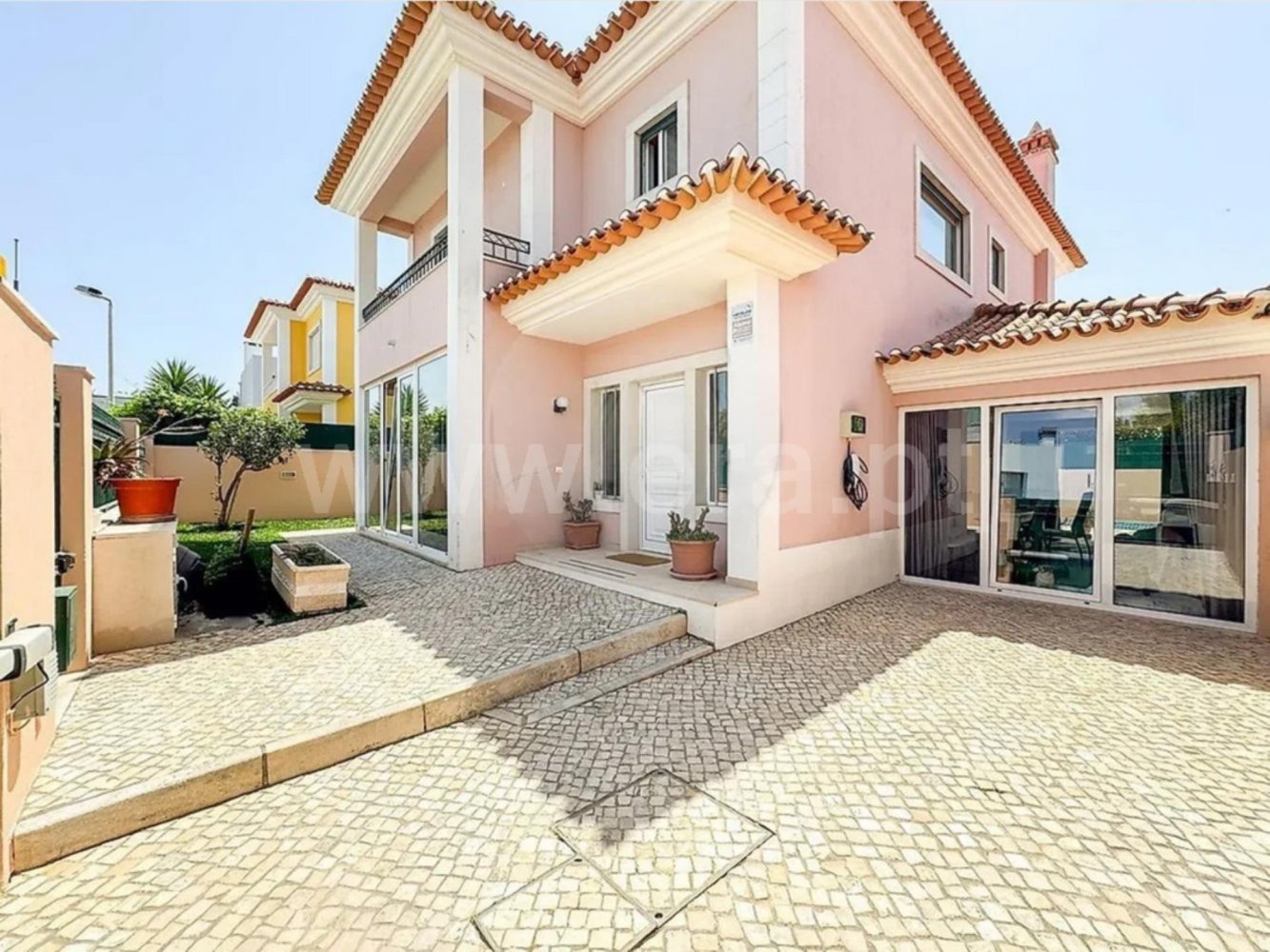 4 bedrooms House in Cascais, Portugal No. 340543