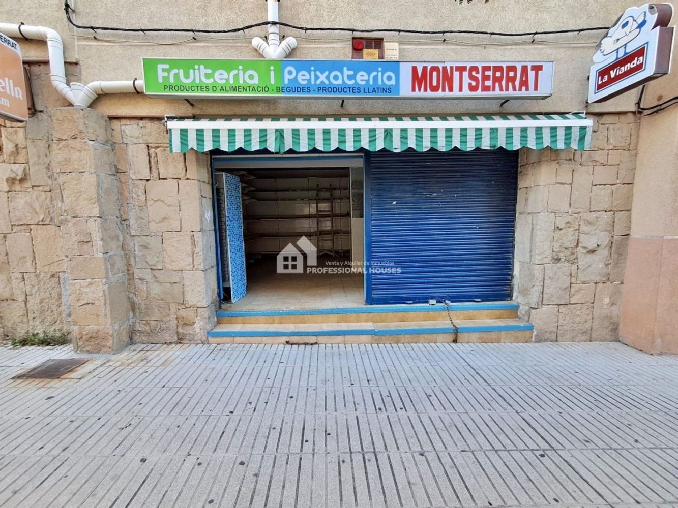 Коммерческая недвижимость 52м² в Терраса, Испания № 252113