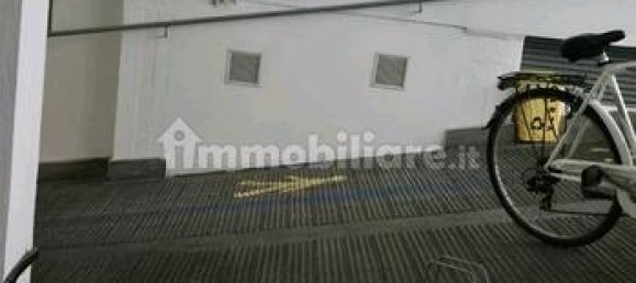 1 room Commercial property in Florence, Italy No. 304087 2