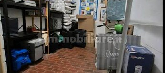 1 room Commercial property in Florence, Italy No. 304087 4