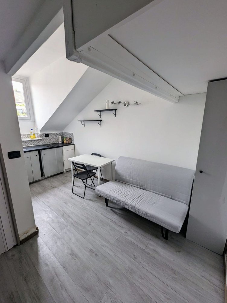 1 bedroom Apartment in Turin, Italy No. 337121