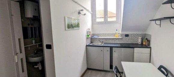 1 bedroom Apartment in Turin, Italy No. 337121 11