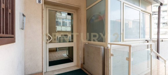 4 bedrooms Duplex in Catania, Italy No. 199374 6