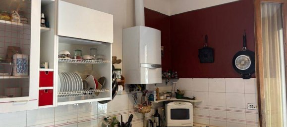 2 bedrooms Apartment in Florence, Italy No. 296566 4