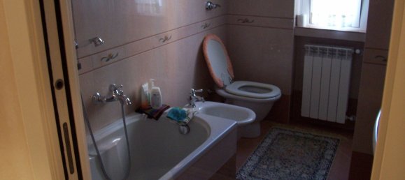 3 Schlafzimmer Doppelhaus in Lodi, Italy, Nr. 364618 3