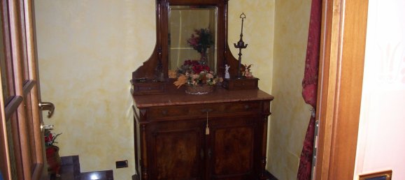 3 Schlafzimmer Doppelhaus in Lodi, Italy, Nr. 364618 5