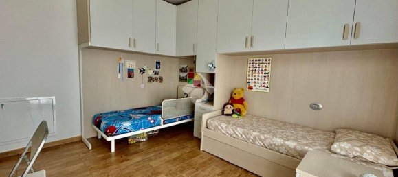 2 Schlafzimmer Wohnung in Calcinate, Italy, Nr. 367104 14