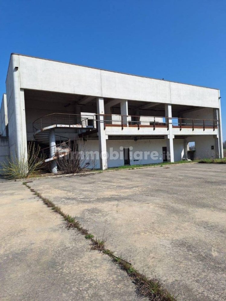 4-Zimmer Lagerhaus in Goito, Italy, Nr. 6469