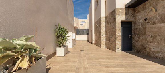 Vivenda em San Miguel de Salinas, Spain 210 m² N.º 368841 21