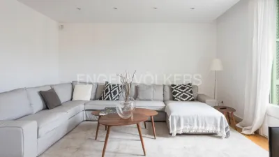 Квартира с 4 спальнями в Эшампле, Испания № 24315