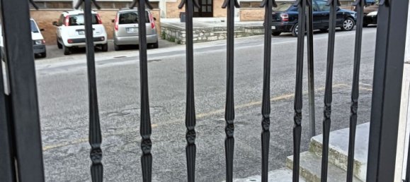 5 rooms Apartment in Campobasso, Italy No. 143774 2