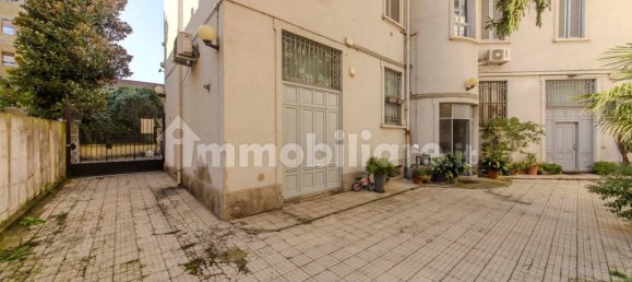 1 bedroom Apartment in Milan, Italy No. 243470 17