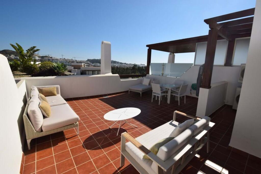 3 bedrooms Townhouse in Mijas, Spain No. 125738