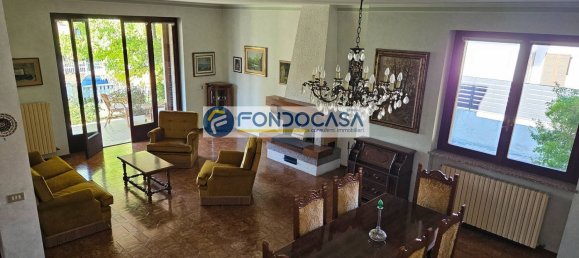 5 Schlafzimmer Villa in Castiglione delle Stiviere, Italy, Nr. 363429 6