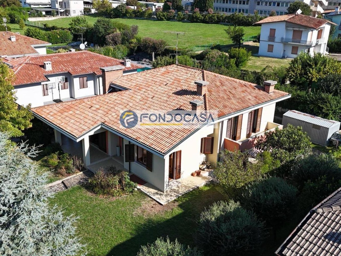 5 Schlafzimmer Villa in Castiglione delle Stiviere, Italy, Nr. 363429