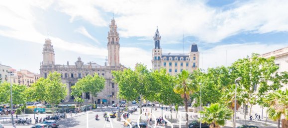 Ático de 1 dormitorio en Ciudad Vieja, Spain No. 169096 11