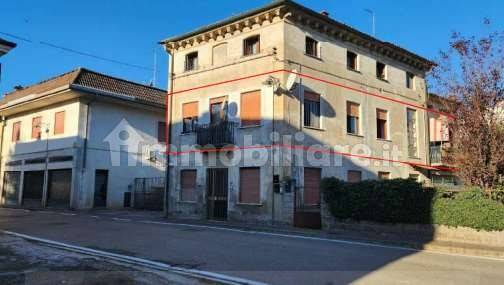 1 bedroom Apartment in Isola Vicentina, Italy No. 81928