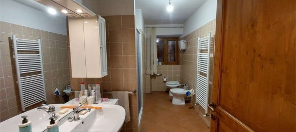 9 bedrooms House in Lisciano Niccone, Italy No. 313037 22