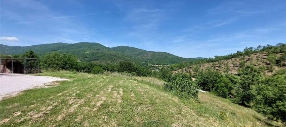 9 bedrooms House in Lisciano Niccone, Italy No. 313037 4