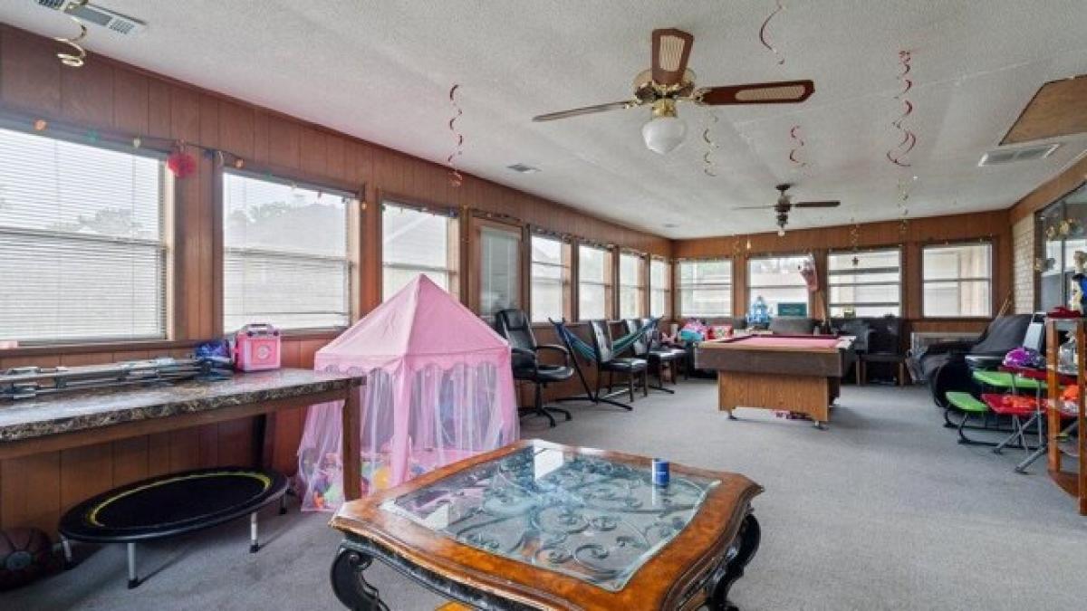 4 غرف نوم منزل في Memphis, USA رقم 371474