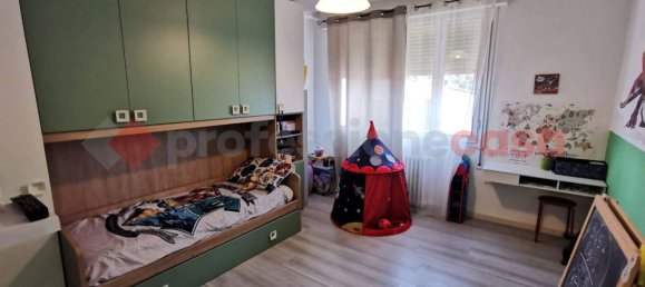 2 bedrooms Apartment in Cerea, Italy No. 360609 8