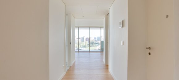 3 bedrooms Apartment in Lisbon, Portugal No. 101973 3