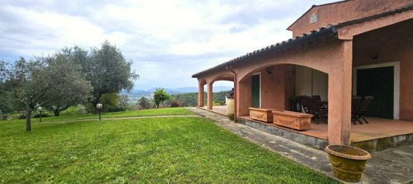 4 rooms Villa in Sarzana, Italy No. 21709 6