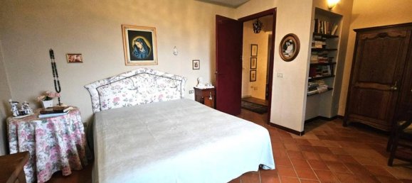 4 rooms Villa in Sarzana, Italy No. 21709 22