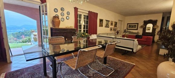 4 rooms Villa in Sarzana, Italy No. 21709 11