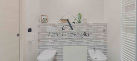 2 bedrooms Apartment in Varese, Italy No. 1646 44