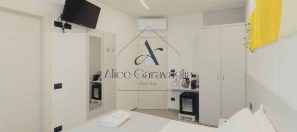2 bedrooms Apartment in Varese, Italy No. 1646 49