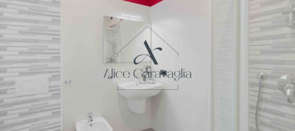 2 bedrooms Apartment in Varese, Italy No. 1646 23