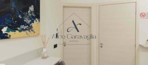 2 bedrooms Apartment in Varese, Italy No. 1646 11