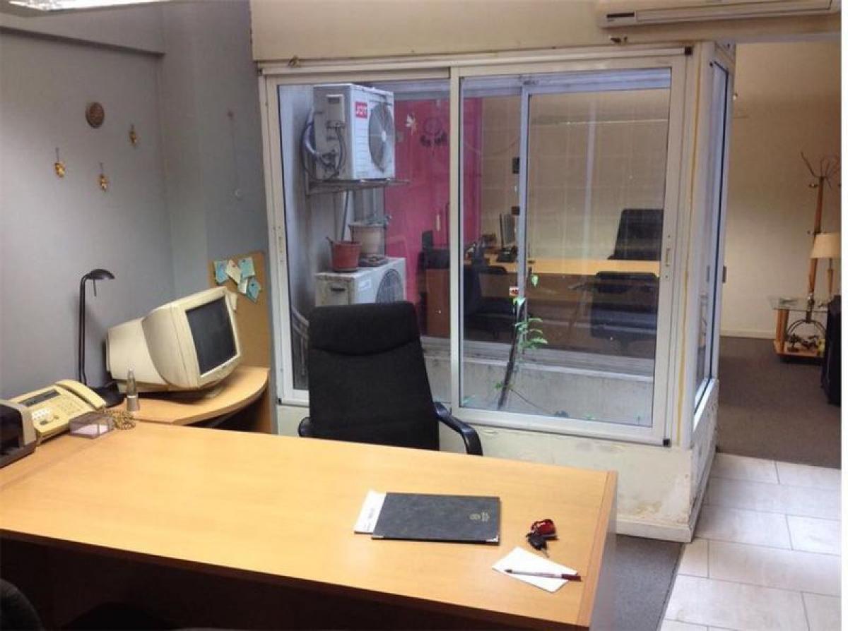 44m² Office in Buenos Aires, Argentina No. 108703