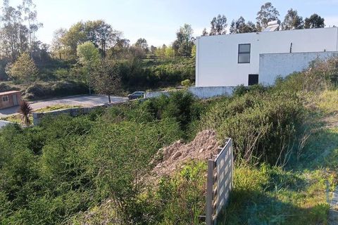 Земельный участок 391м² в Вила Нова ди Фамаликан, Португалия № 260532