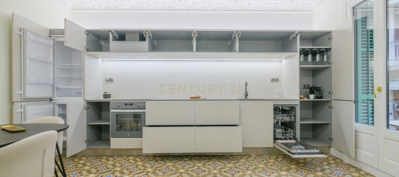 2 bedrooms House in Ciutat Vella, Spain No. 161681 16