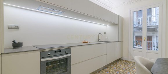 2 bedrooms House in Ciutat Vella, Spain No. 161681 12