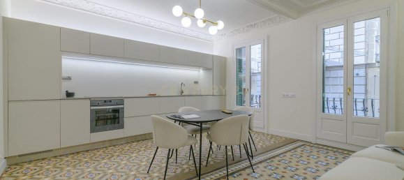 2 bedrooms House in Ciutat Vella, Spain No. 161681 21