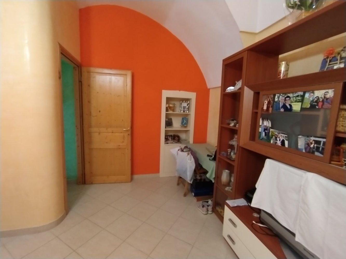 5غرفة منزل في Castellana Grotte, Italy رقم 140411