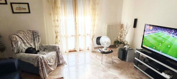 Apartamento de 4 divisões em Certaldo, Italy N.º 150312 2