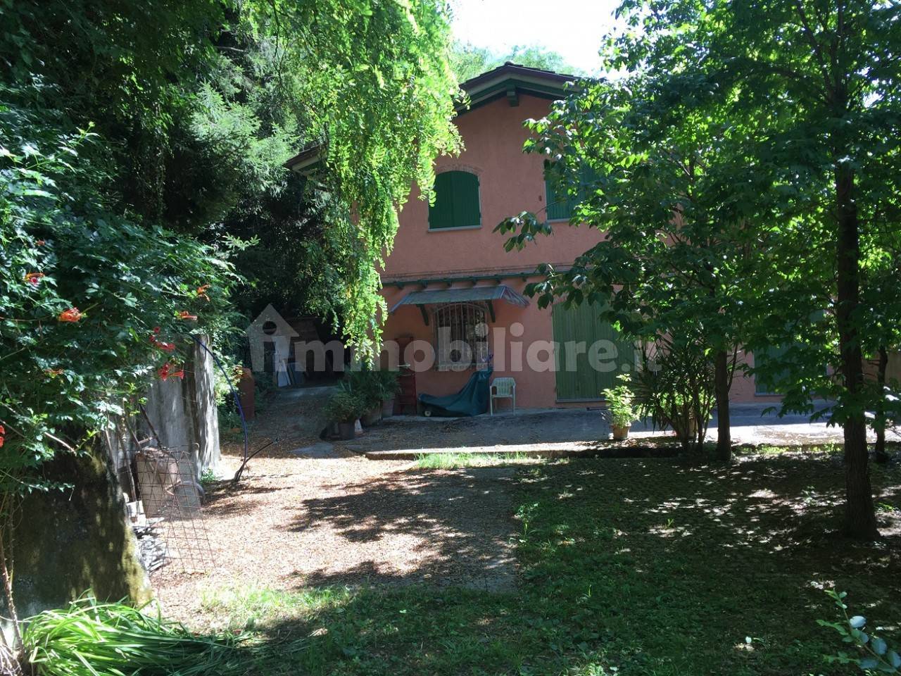 4 bedrooms Villa in Stazzema, Italy No. 85357