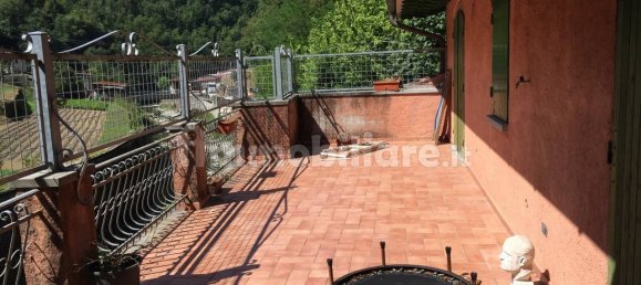 4 bedrooms Villa in Stazzema, Italy No. 85357 3