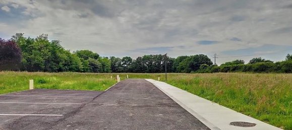 Terrain à Marlieux, France 803m² No. 312422 2