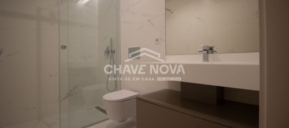 3 bedrooms Apartment in Matosinhos, Portugal No. 160400 13