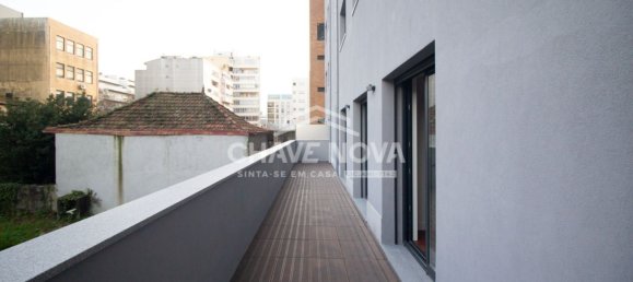 3 bedrooms Apartment in Matosinhos, Portugal No. 160400 17