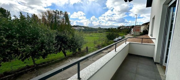 4 bedrooms House in Braganca, Portugal No. 177957 9