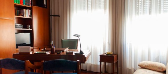 4 rooms Apartment in Milan, Italy No. 336936 2