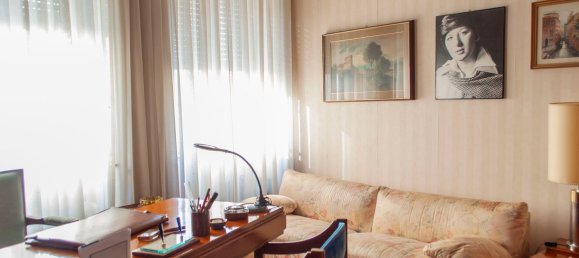 4 rooms Apartment in Milan, Italy No. 336936 3