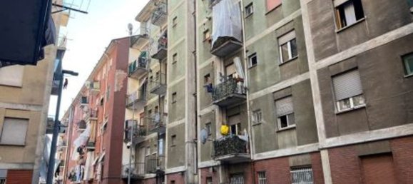 2-salle Appartement à Pioltello, Italy No. 227348 8