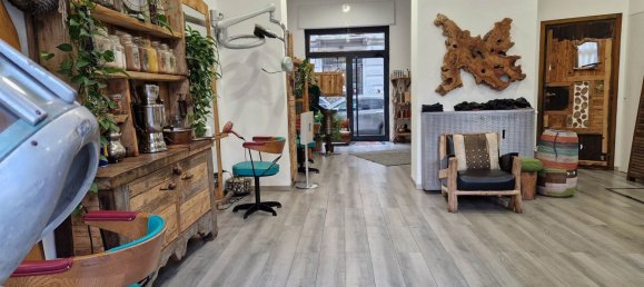 2 rooms Commercial property in Milan, Italy No. 240934 17